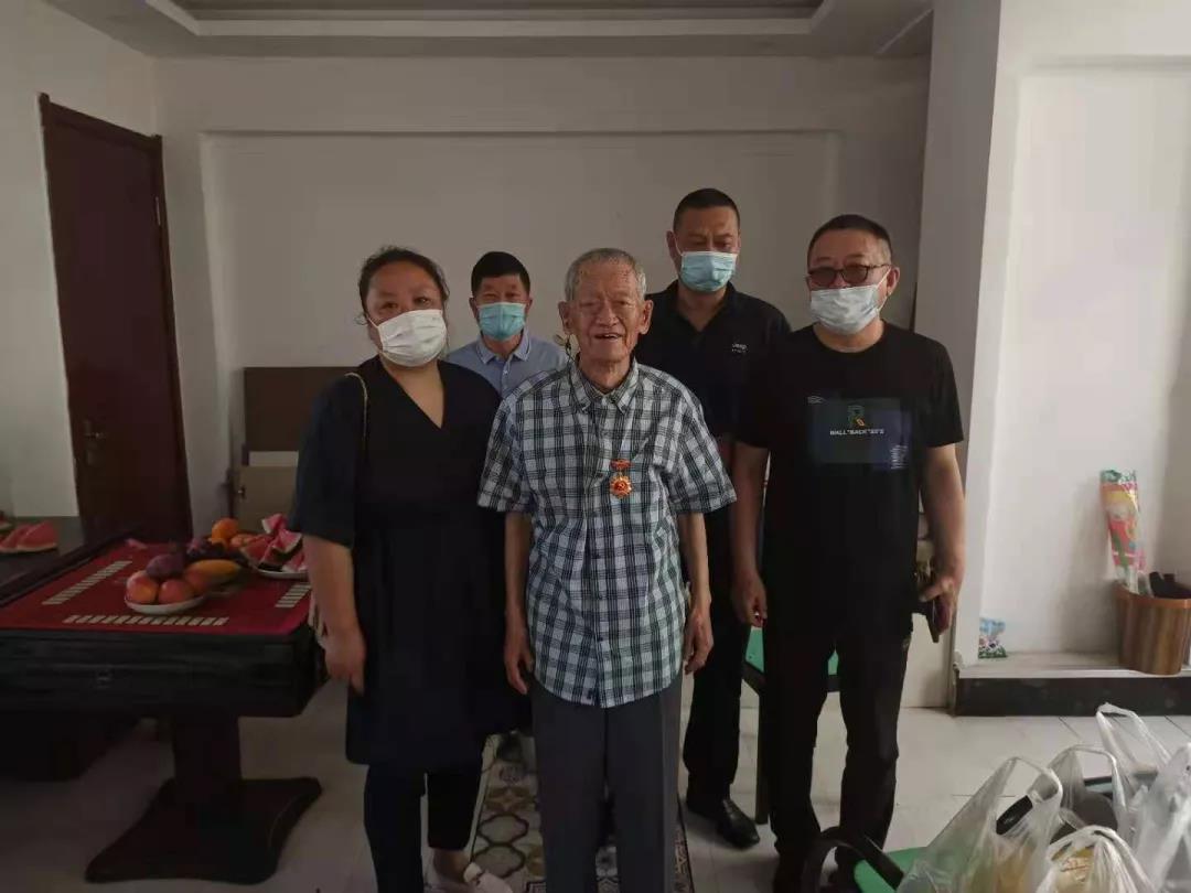 1624754975497084202.jpg 5.jpg