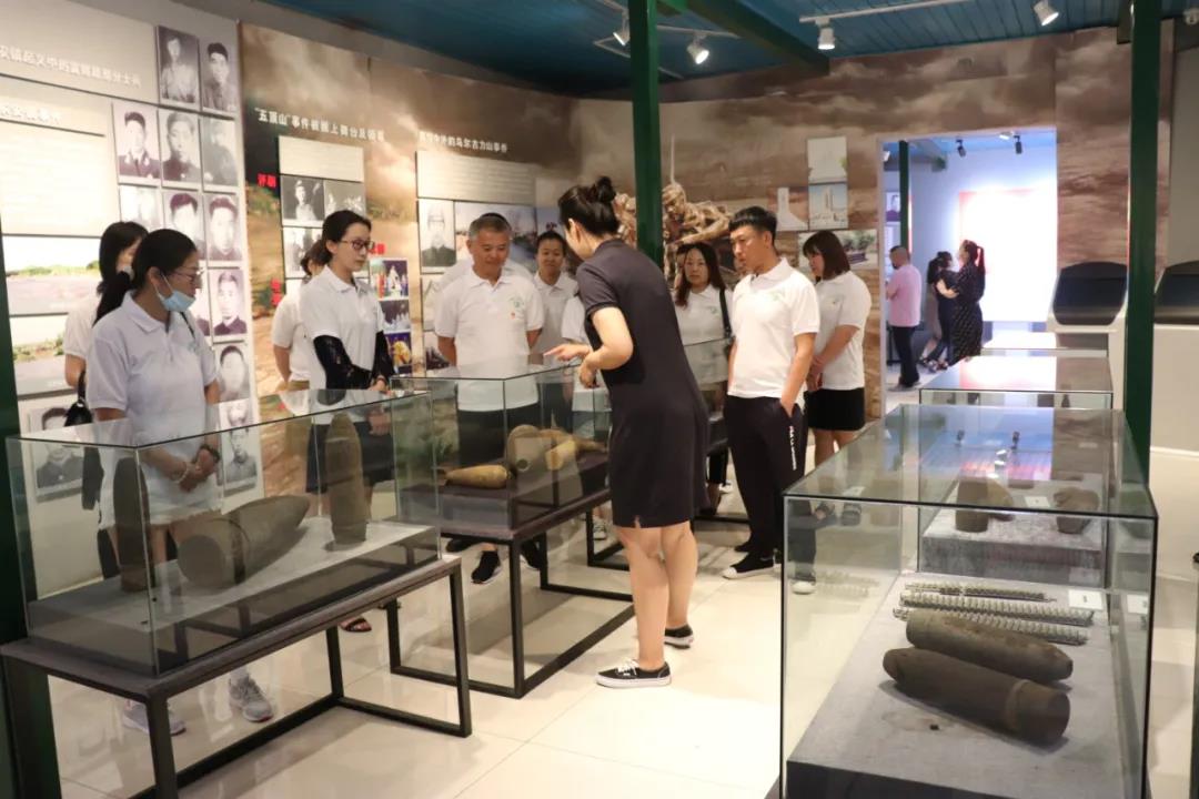 1625099232322091987.jpg 2.jpg