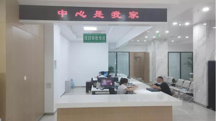 1631492367262075914.jpg 2.jpg