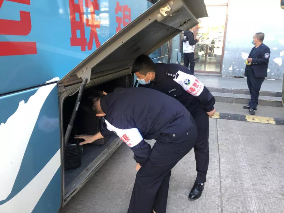 1632440911455045948.jpg 4.jpg