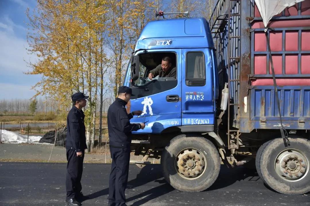 1634345798782061771.jpg 3.jpg