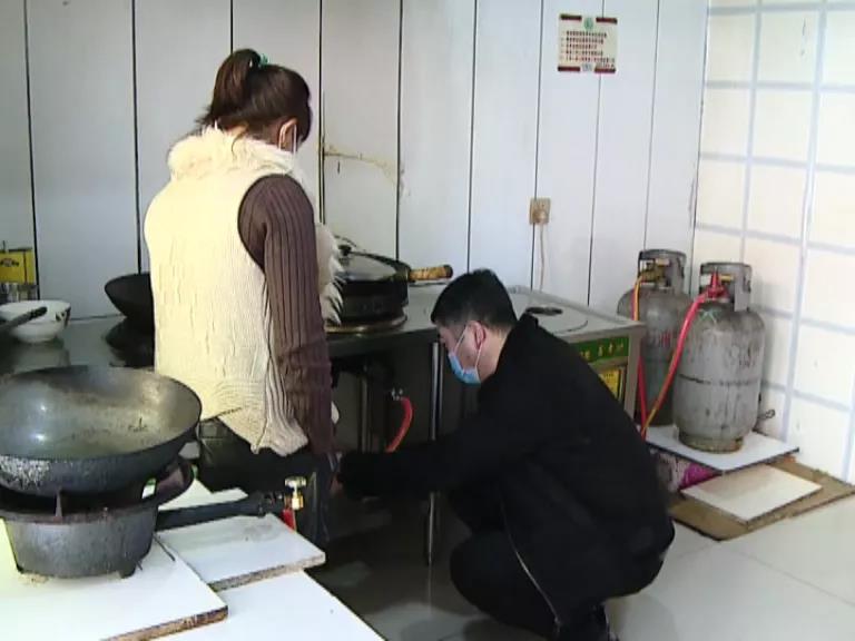 1645352302279024633.jpg 1.jpg