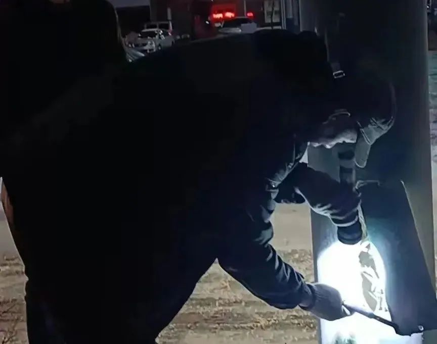 1649549680245030253.jpg 4.jpg