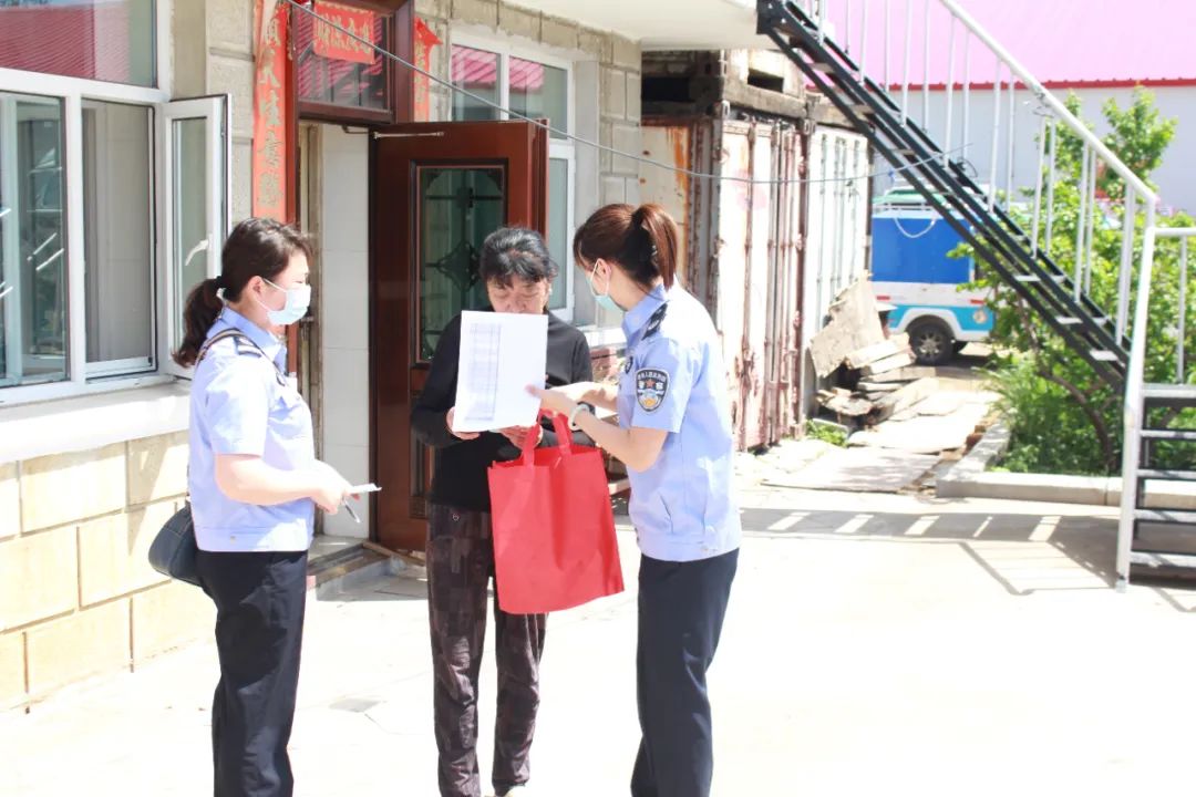 1655685772203001592.jpg 2.jpg