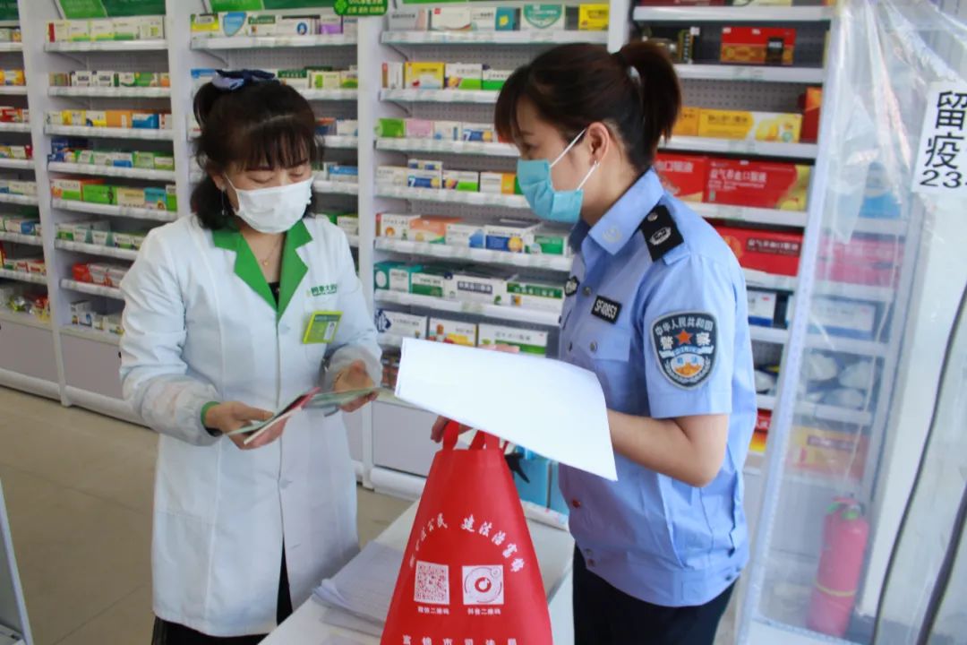 1655685788347016834.jpg 3.jpg