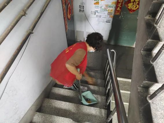 1656375976807073010.jpg 4.jpg