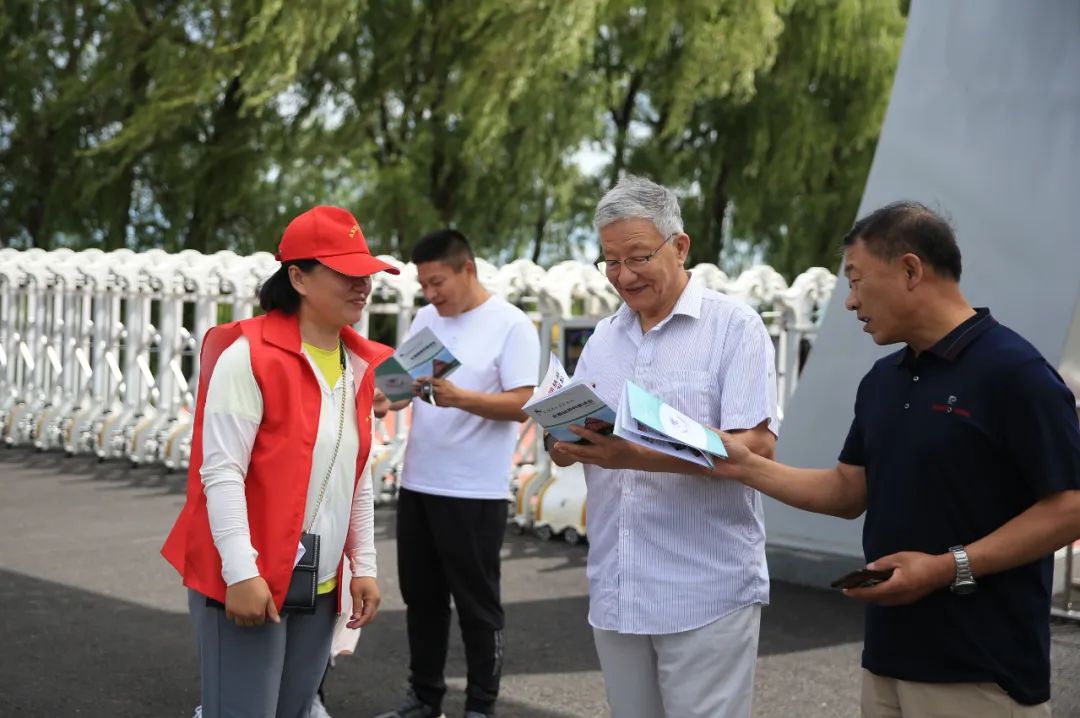 1657846274984093702.jpg 2.jpg