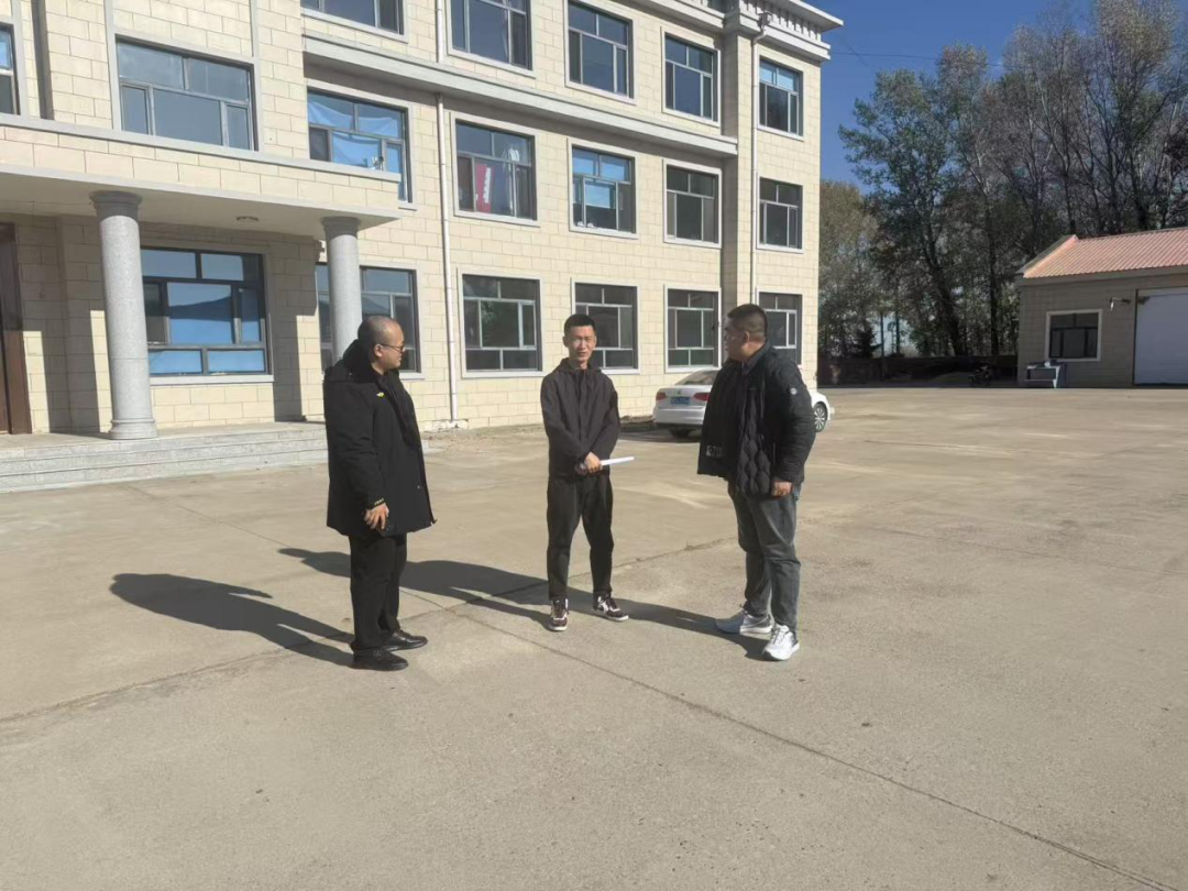 1761632477075087448.png 40.png