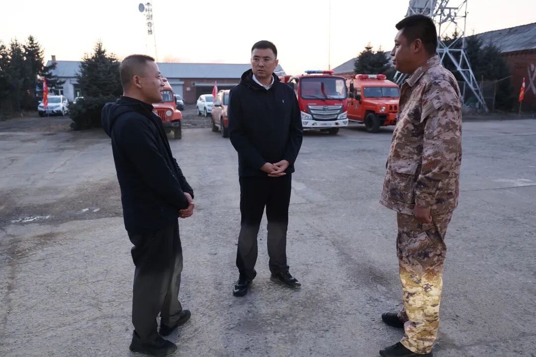 1762238621690072421.jpg 02.jpg