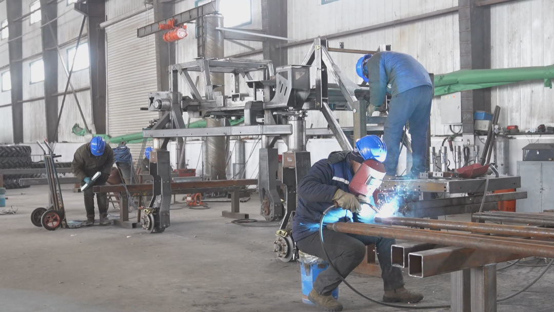 1739512967085025712.png 02.png