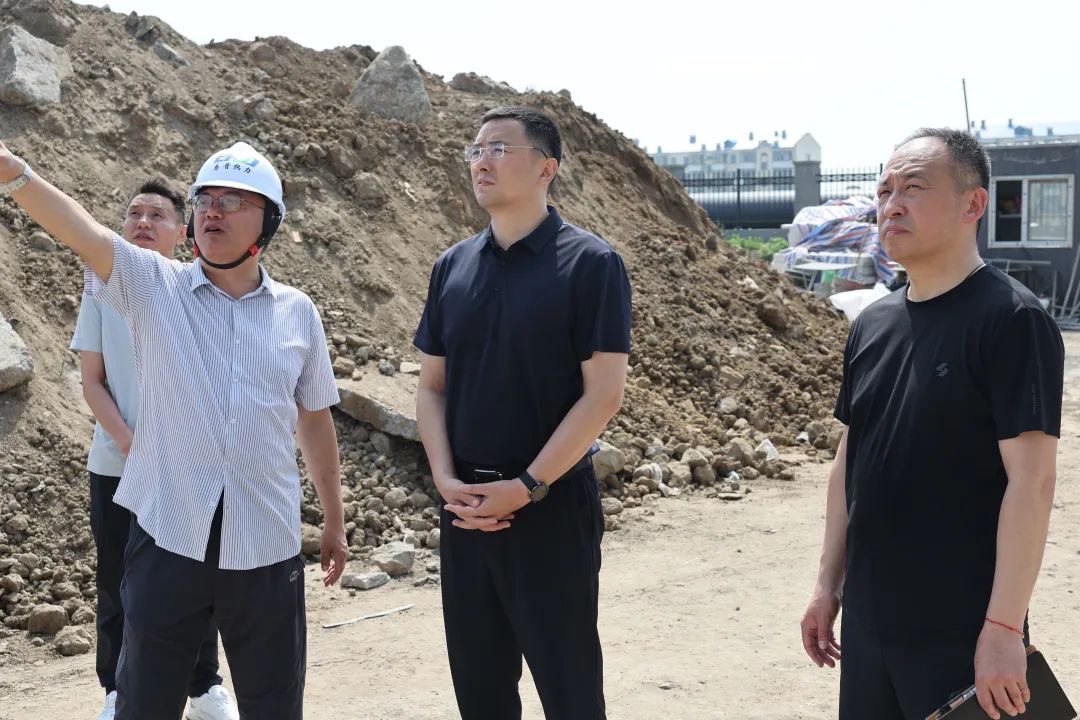 1752741854775066181.jpg 23.jpg