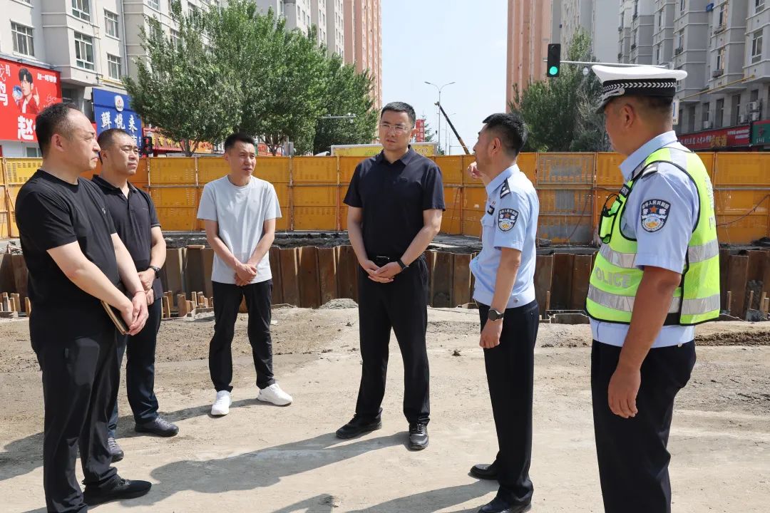 1752741860318018909.jpg 22.jpg