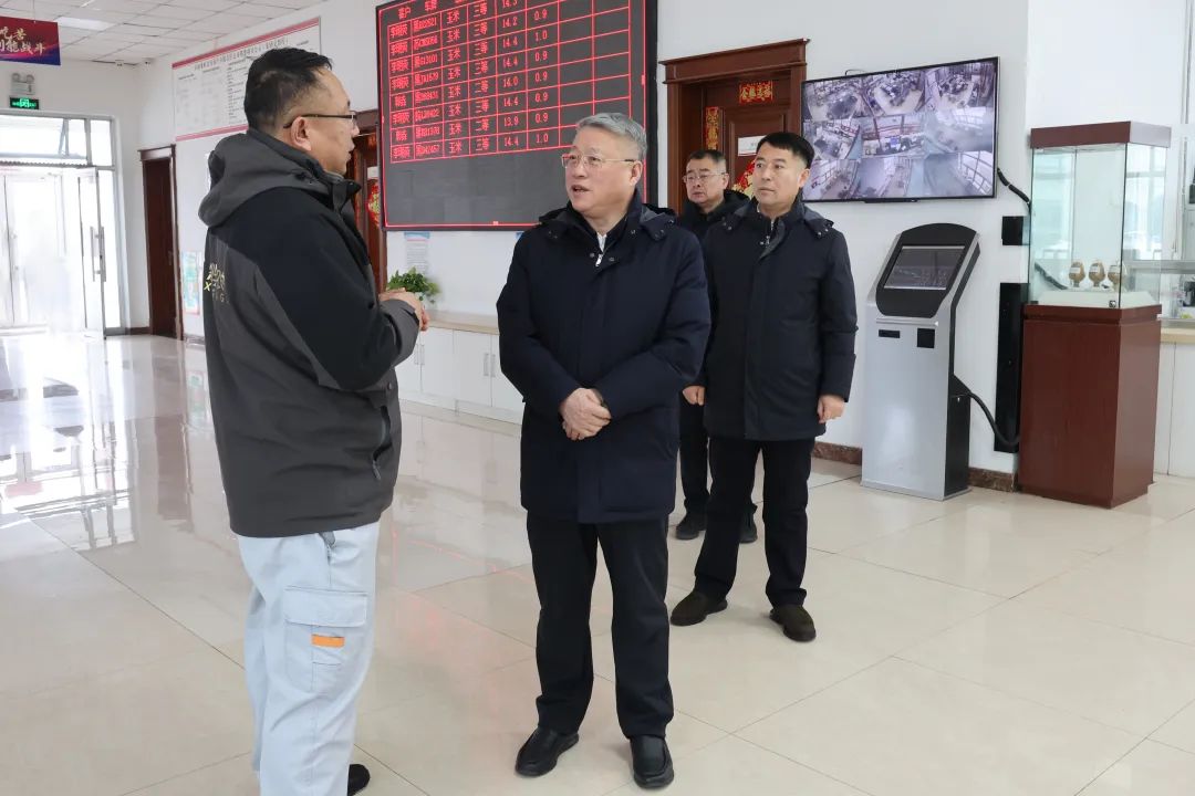 1739512157471042361.jpg 3.jpg