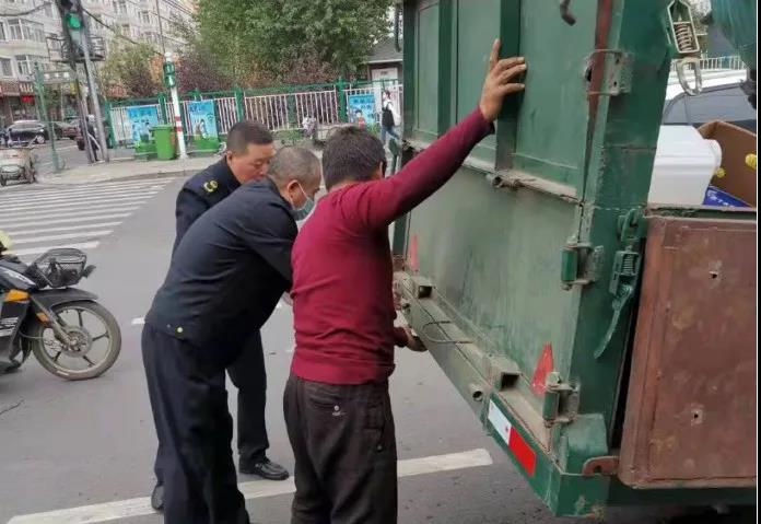 1631576393410085653.jpg 4.jpg